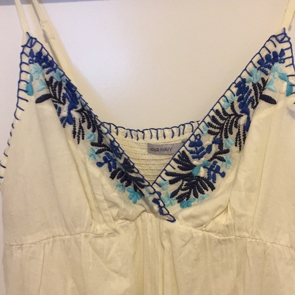 Old Navy Embroidered Tiered Summer Dress. NWOT - Picture 5 of 8